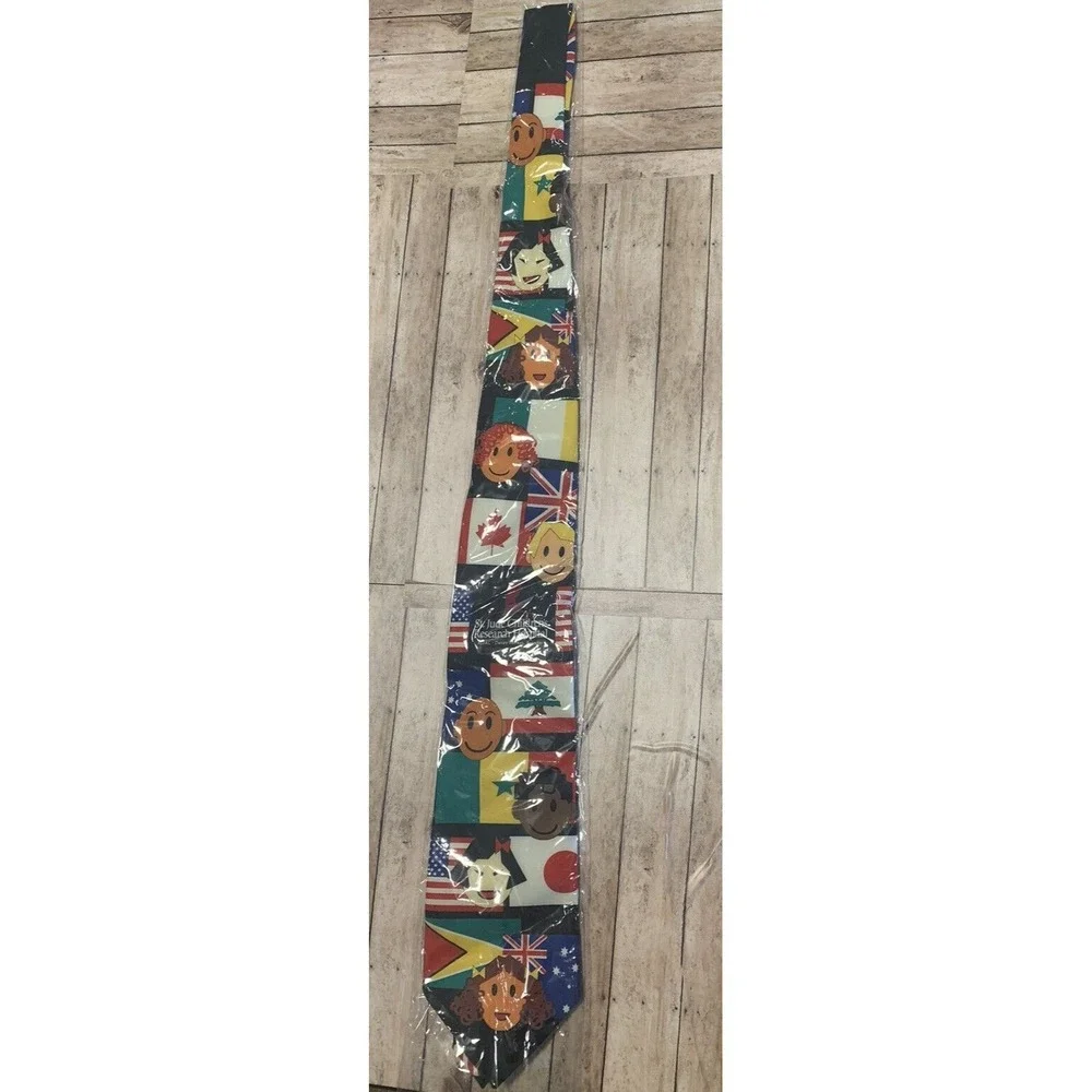 Vintage St.‎ Jude's Tie International Flags & Faces BRAND NEW IN PACK VINTAGE